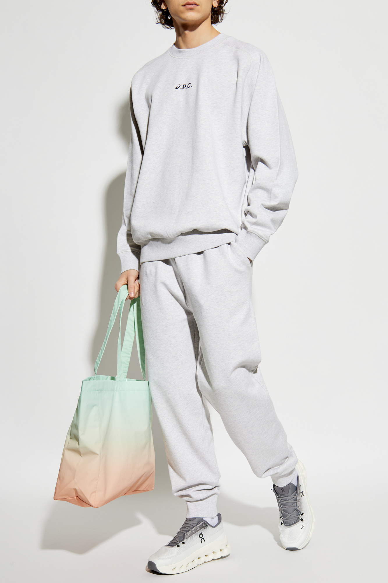 A.P.C. ASICS コラボ トレーナー COEZD-H27958-PLB：グレー Lake sweatshirt | A.P.C.